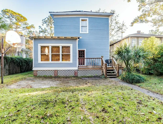 Central Location Historic Grandeur hotel detail image 3