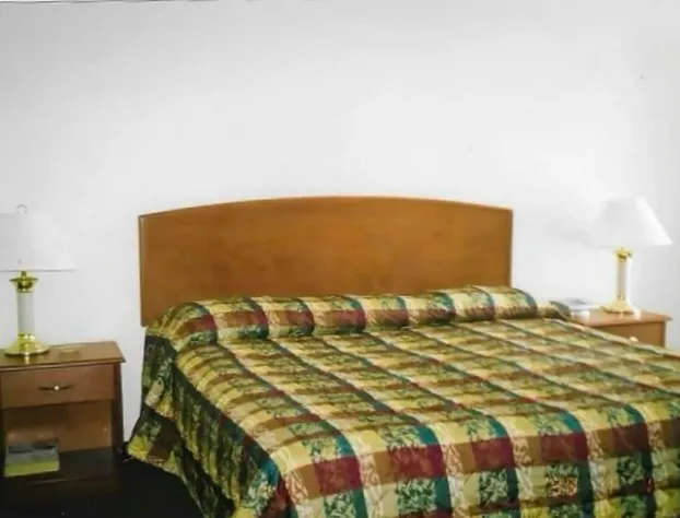 Glenrose Motel hotel detail image 4