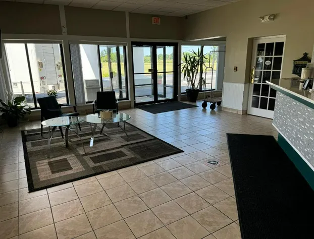 South Ridge Inn hotel detail image 1