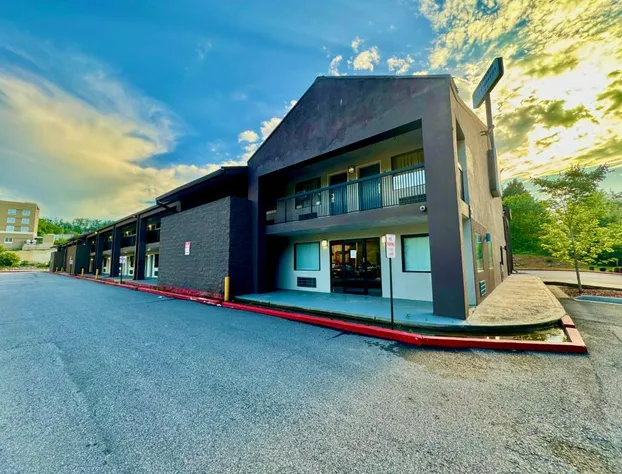 Premier Extended Stay hotel detail image 1