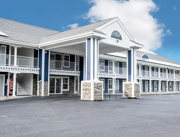 Hilltop Inn and Suites, near Foxwoods Casino hotel detail image 1