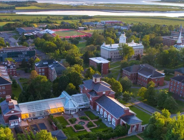 Acadia University hotel detail image 1