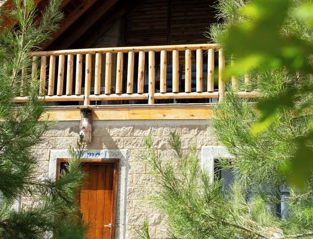 Cabañas Bungalos las Alazanas hotel detail image 1