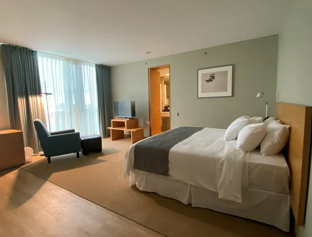 Schulich Hotel & Conference Centre hotel detail image 3