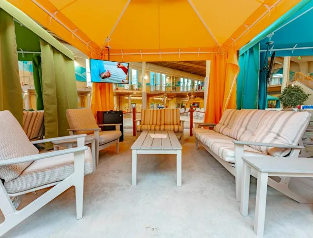 OKANA Resort & Indoor Waterpark hotel detail image 3