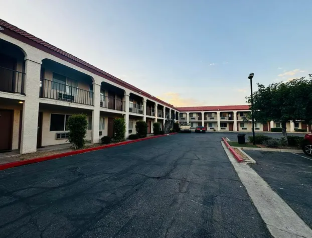 Casa Blanca Hotel & Suites Azusa hotel detail image 1