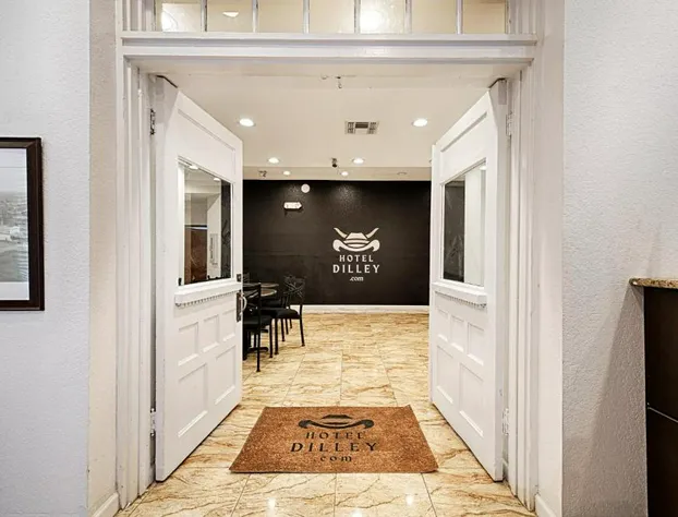 Hotel Dilley Grand hotel detail image 4