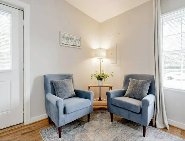 Columbia Duet Unit B hotel detail image 4