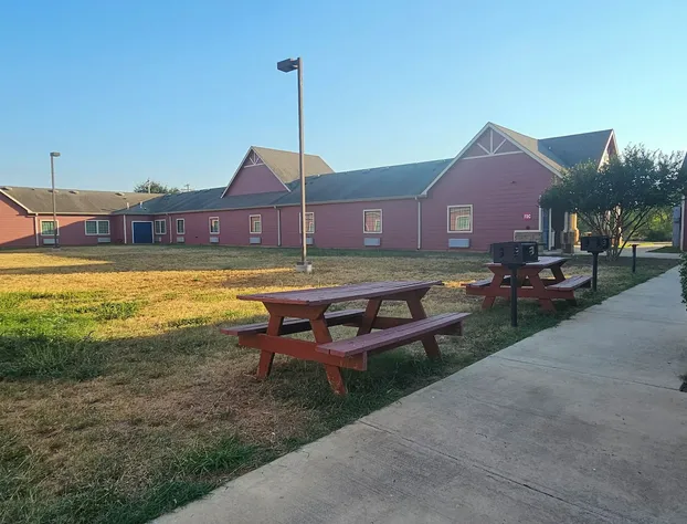 Dilley Motor Inn hotel detail image 1