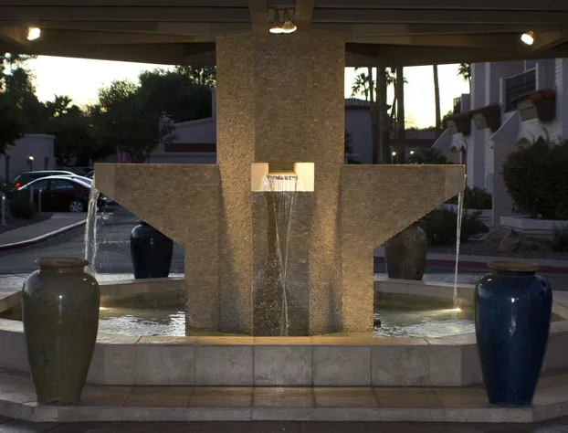 Getaways at Scottsdale Camelback hotel detail image 2