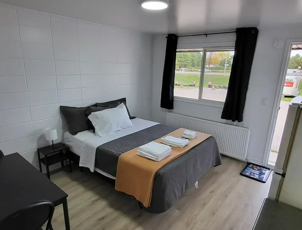 Happyland Inn hotel detail image 4