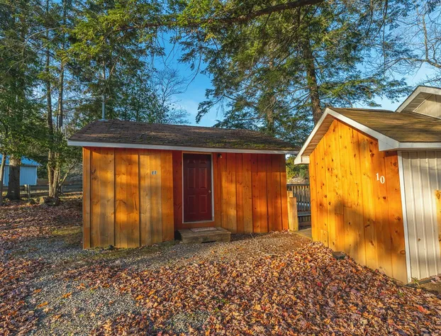 Twin Lakes Resort hotel detail image 3