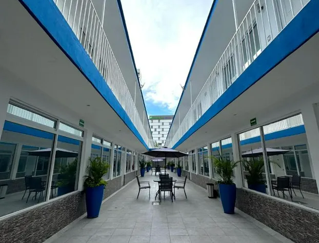 Blue inn Hotel & Suites hotel detail image 4