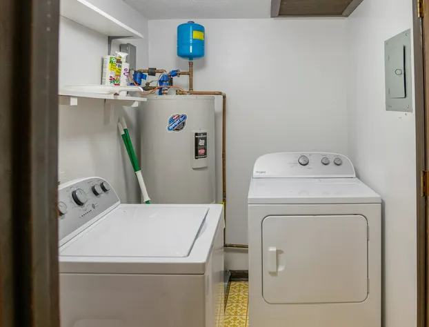 Merry on Moorcroft hotel detail image 3