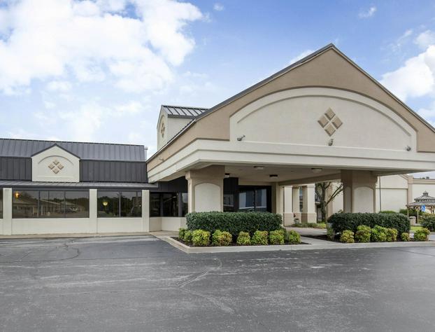 Days Inn by Wyndham Pittsburg KS hotel detail image 1