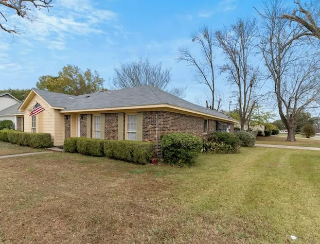 Large Fenced Yard Shamrock Stay hotel detail image 1