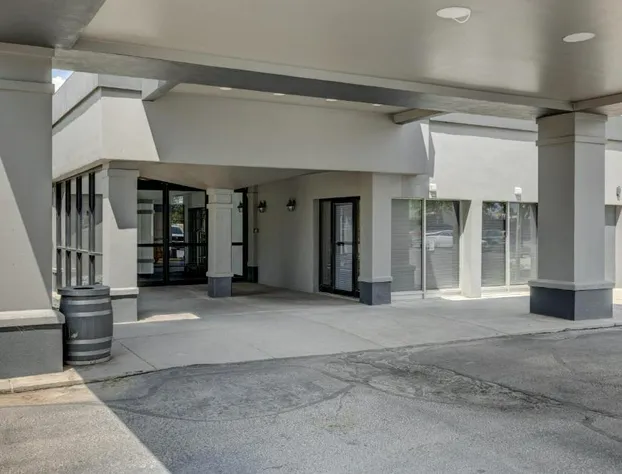 Riverside Hotel hotel detail image 3