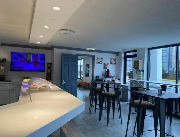 Hotel 10 Extended Stay hotel detail image 4