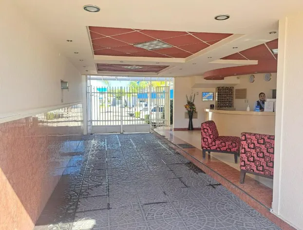 Hotel Confort Plaza hotel detail image 2