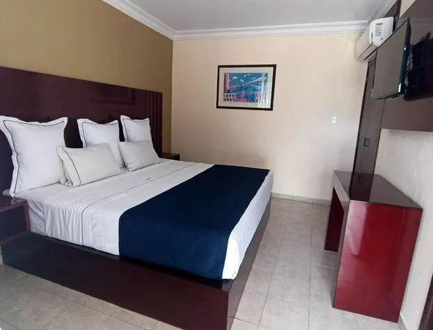 Hotel Confort Plaza hotel detail image 4