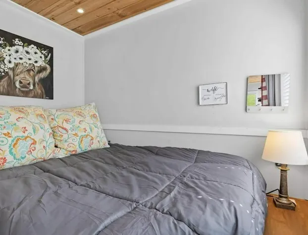 Farm Stay Pool 15min to Chattanooga hotel detail image 3