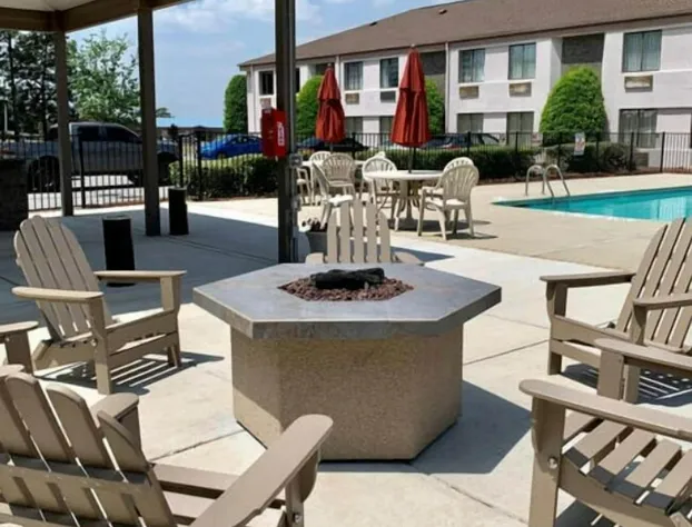 Sleep Inn & Suites Spring Lake - Fayetteville near Fort Bragg hotel detail image 1