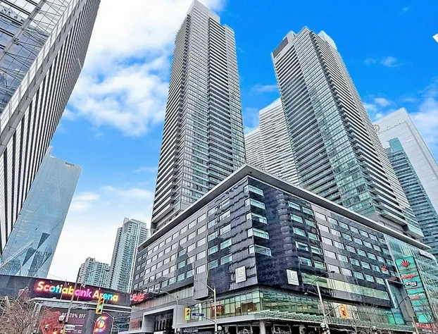 Gsuite Express Downtown Toronto hotel detail image 1