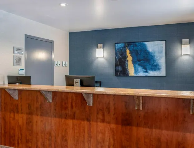 Econo Lodge hotel detail image 2