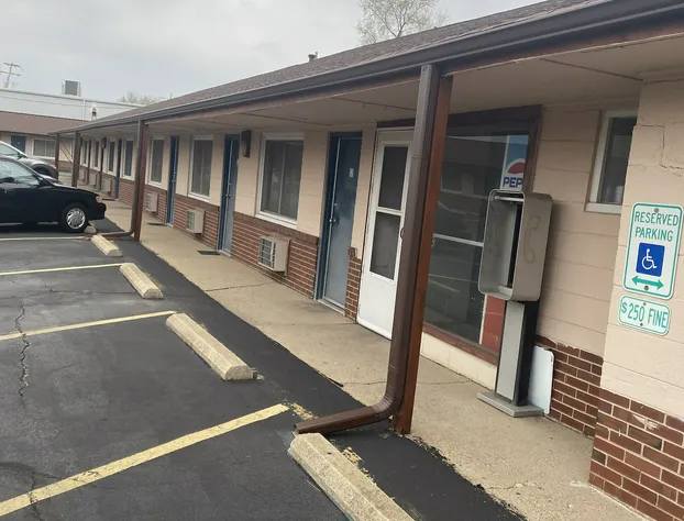 Courtesy Motel hotel detail image 2