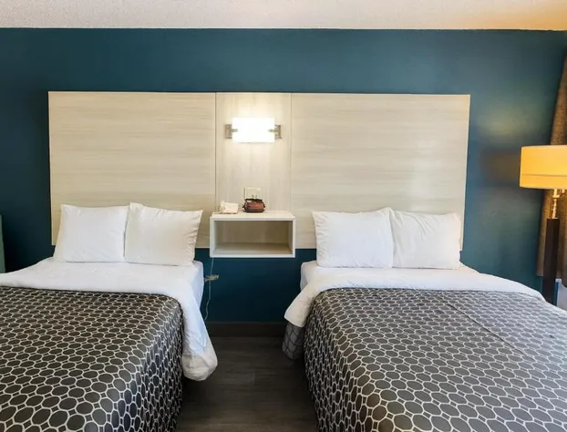 Suburban Studios McDonough South I-75 hotel detail image 4