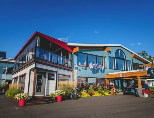 Riôtel Carleton-sur-Mer hotel detail image 1