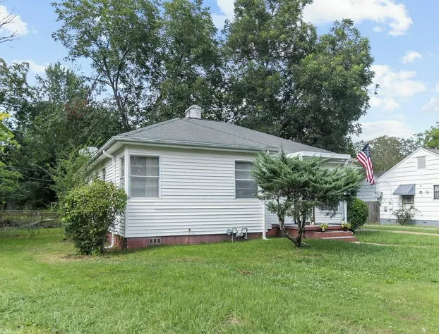 Blushing Bungalow hotel detail image 2