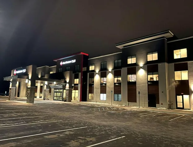 Best Western Plus Marquette Hotel & Suites hotel detail image 1