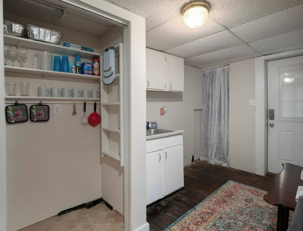 Redmont Revival Unit 2 hotel detail image 1