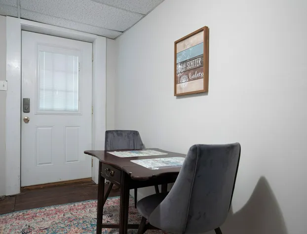 Redmont Revival Unit 2 hotel detail image 2