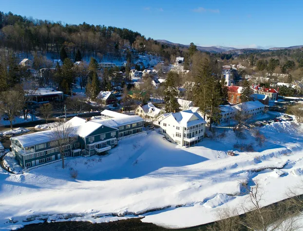 The Shire Woodstock hotel detail image 4