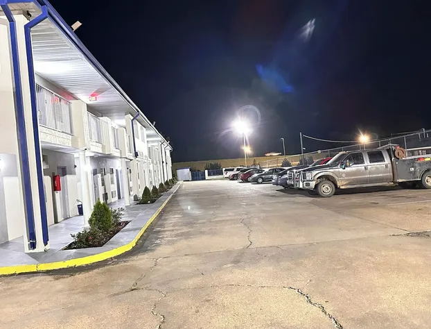 Dreamland Inn and Suites hotel detail image 2