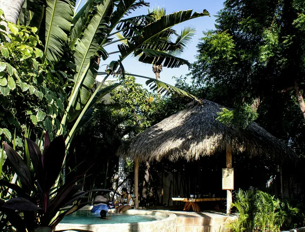 Hidden Port Vhouse hotel detail image 1