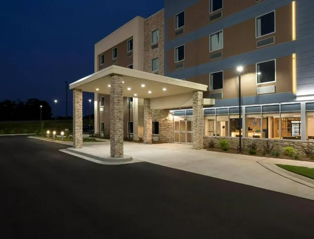 Microtel Inn & Suites by Wyndham Prattville Montgomery hotel detail image 3