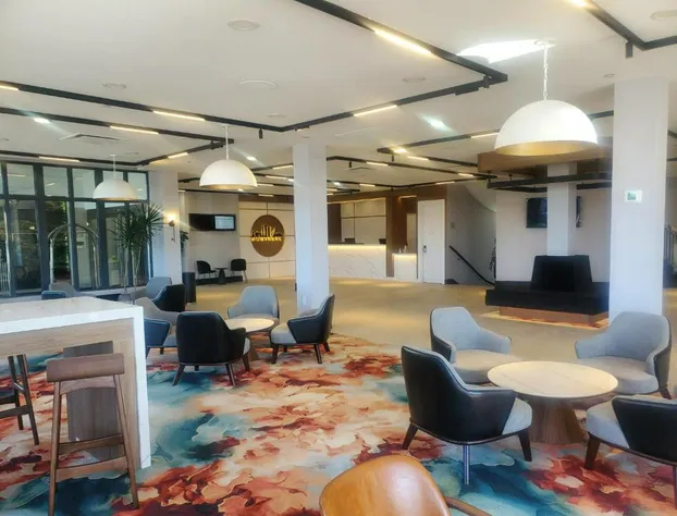 Radisson Hotel Montreal Airport hotel detail image 2