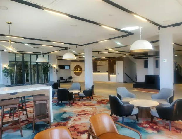 Radisson Hotel Montreal Airport hotel detail image 3