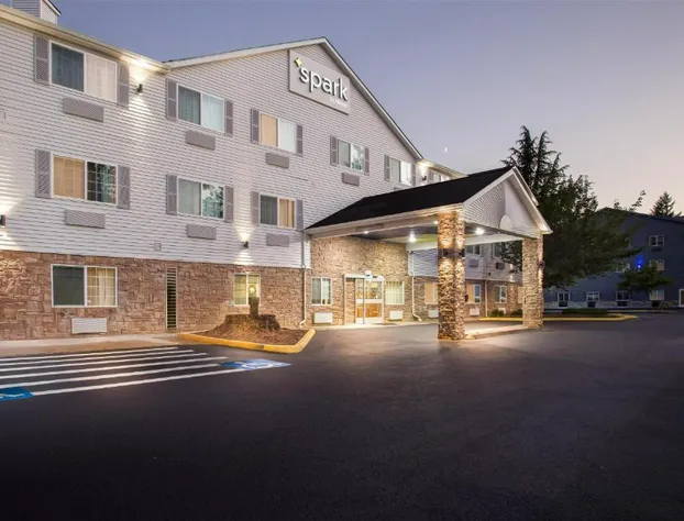 Spark by Hilton Tumwater hotel detail image 1