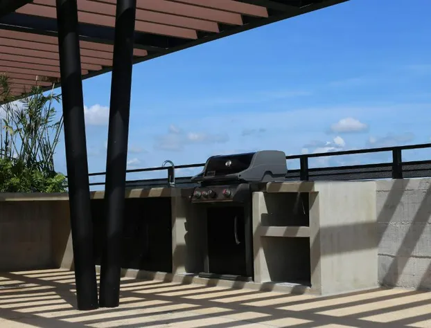 Everglades Suites hotel detail image 3