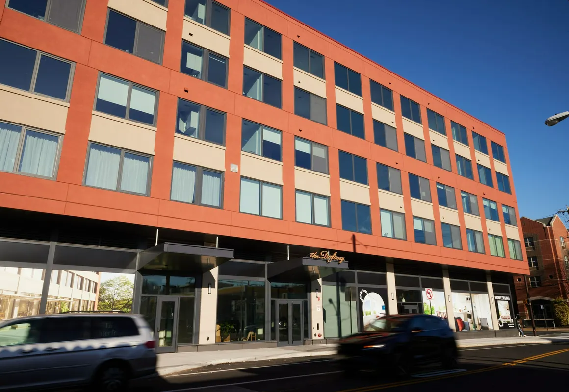 ROOST Kelly Drive hotel hero