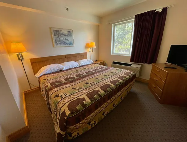 AuSable Valley Inn hotel detail image 4