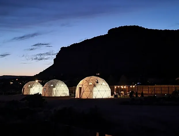 White Camel hotel detail image 4