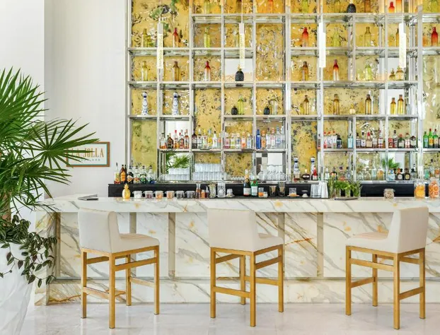 Villa La Valencia hotel detail image 2