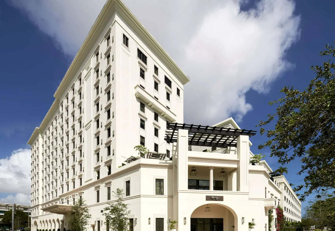 THesis Hotel Miami Coral Gables, Curio Collection by Hilton hotel hero