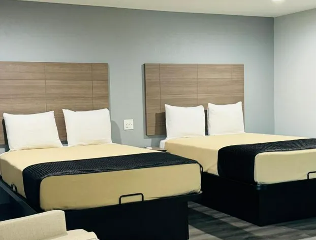 EXPRESS INN & Suites hotel detail image 2