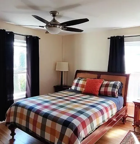 Auberge Le Sunshine - Café-bistro hotel detail image 4